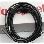 HF81X Serial Cable, M12/DB9 connectors, 5 meters